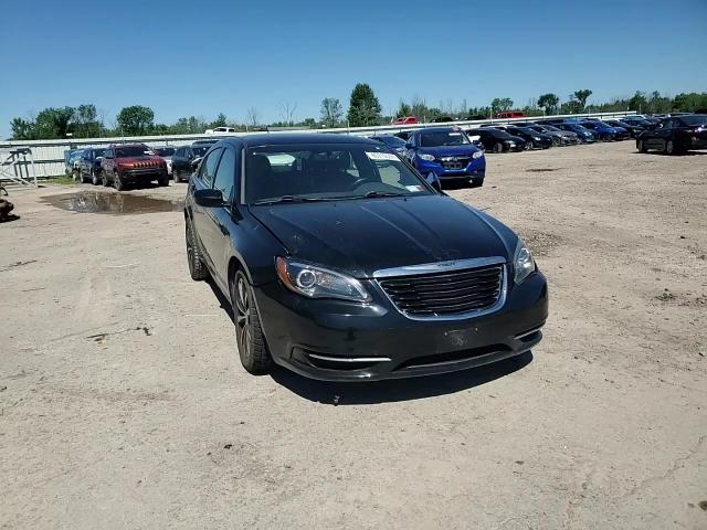 2012 Chrysler 200 S VIN: 1C3CCBHG4CN107663 Lot: 60919594
