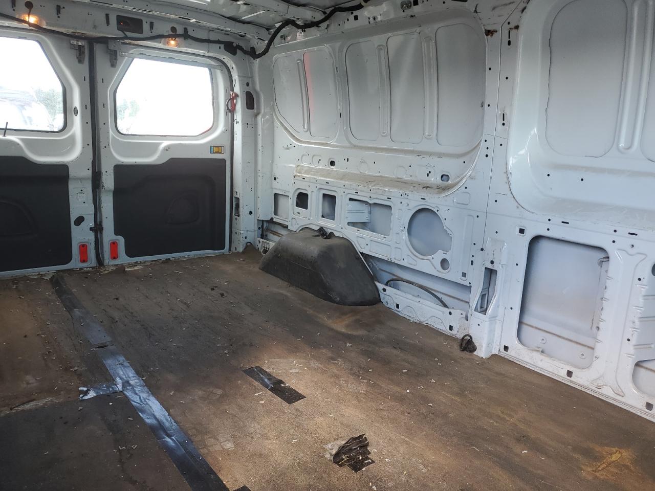 2015 Ford Transit T-150 VIN: 1FTYE9ZM4FKA64733 Lot: 60153534