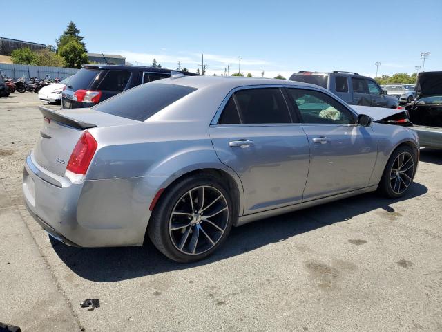  CHRYSLER 300 2015 Серый