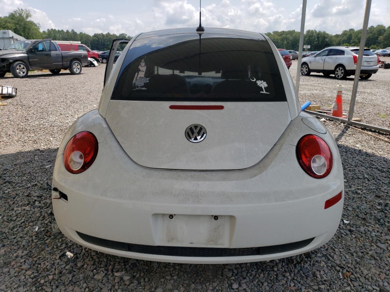 2009 Volkswagen New Beetle S VIN: 3VWRW31C79M514368 Lot: 58704874