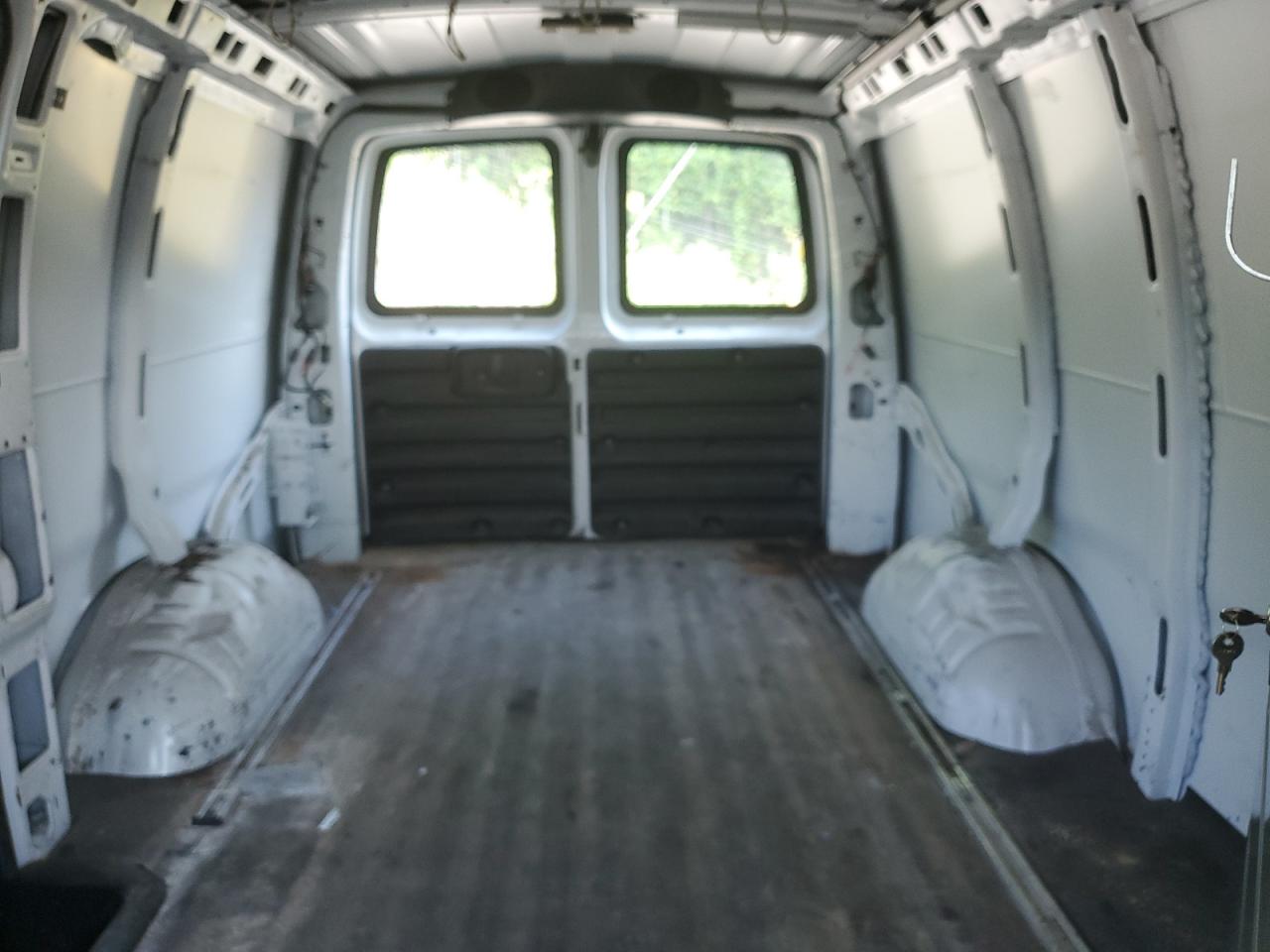 2018 Chevrolet Express G2500 VIN: 1GCWGAFG6J1345190 Lot: 60038774