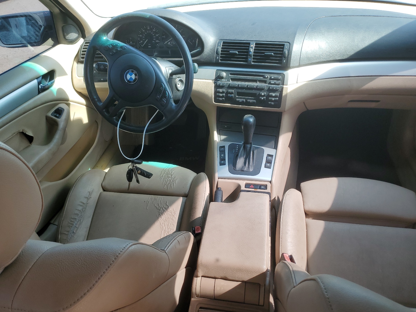 WBAET37434NJ83889 2004 BMW 325 I