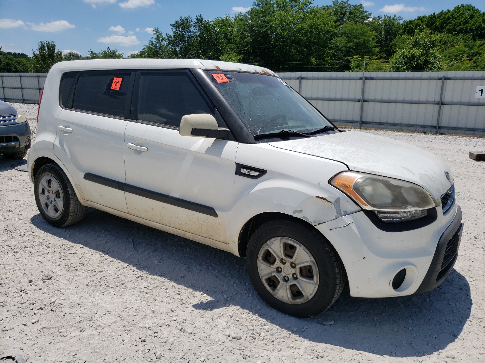 2012 Kia Soul vin: KNDJT2A58C7451545