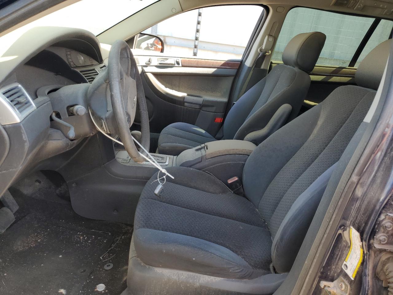 2005 Chrysler Pacifica Touring VIN: 2C4GM68475R503146 Lot: 55770394