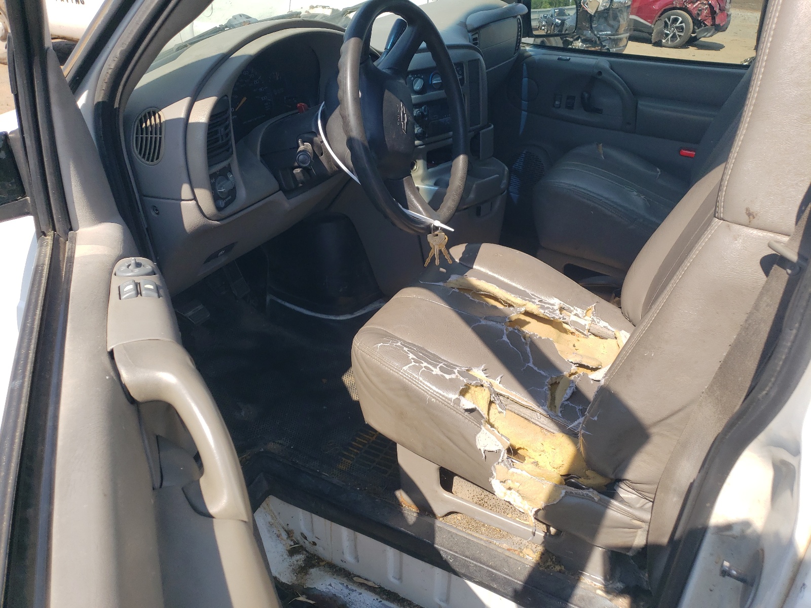 1GCDM19X15B109624 2005 Chevrolet Astro