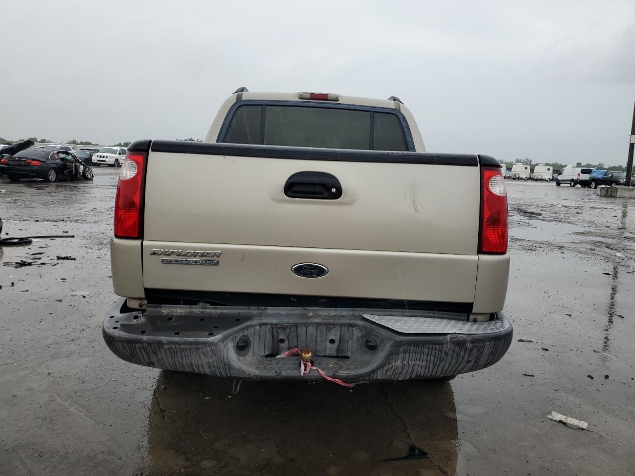 2004 Ford Explorer Sport Trac VIN: 1FMZU67K84UB68033 Lot: 58601684