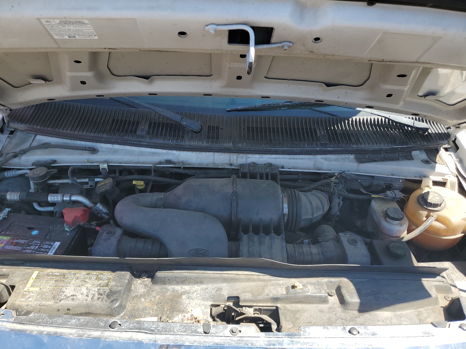 1FDWE3FL4ADA42692 2011 Ford Econoline E350 Super Duty Cutaway Van