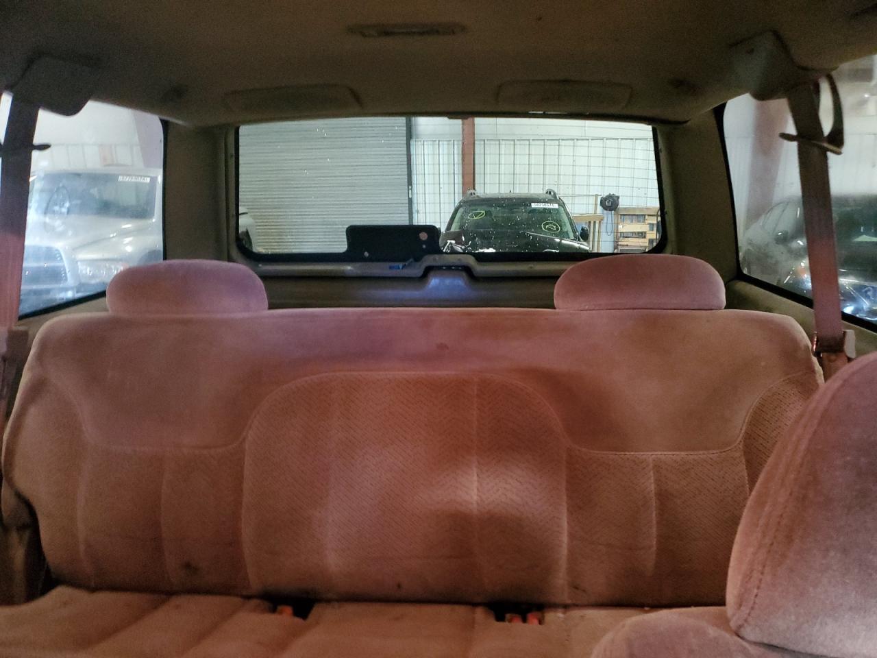 1995 Chevrolet Tahoe K1500 VIN: 3GNEK18K2SG113398 Lot: 58229374