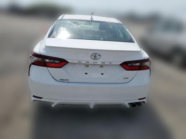  TOYOTA CAMRY 2023 Белый