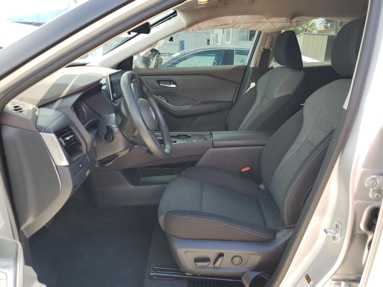 2022 Nissan Rogue Sv VIN: 5N1BT3BA0NC671631 Lot: 60562374