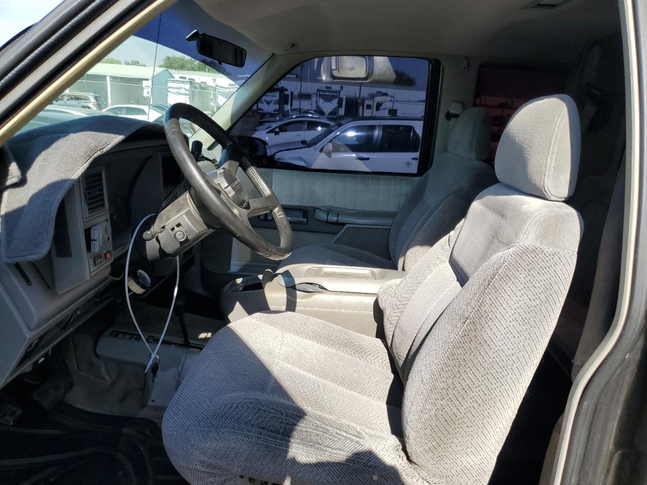 1992 Chevrolet Gmt-400 K1500 VIN: 2GCEK19K4N1167242 Lot: 59278394