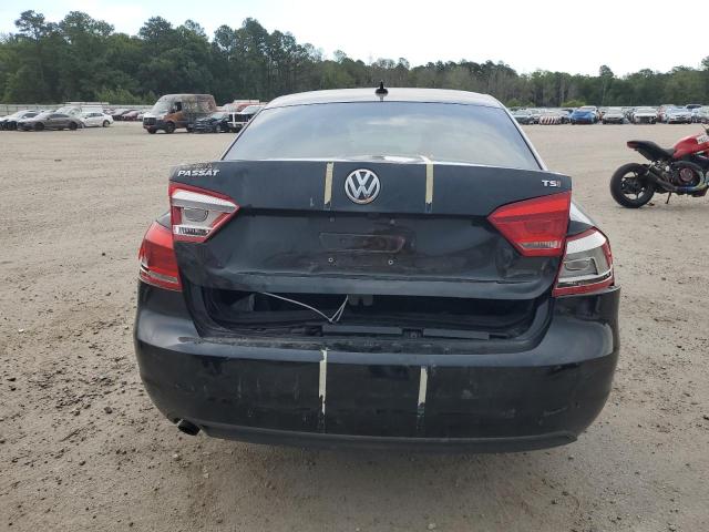 Sedans VOLKSWAGEN PASSAT 2015 Czarny