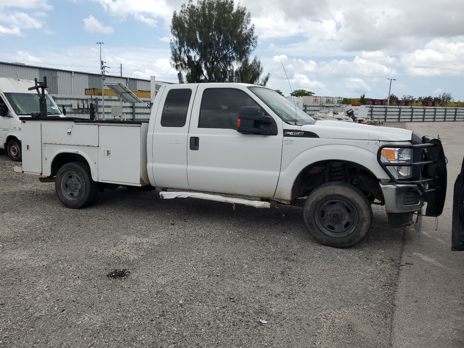 1FT7X3B6XBEC58593 2011 Ford F350 Super Duty