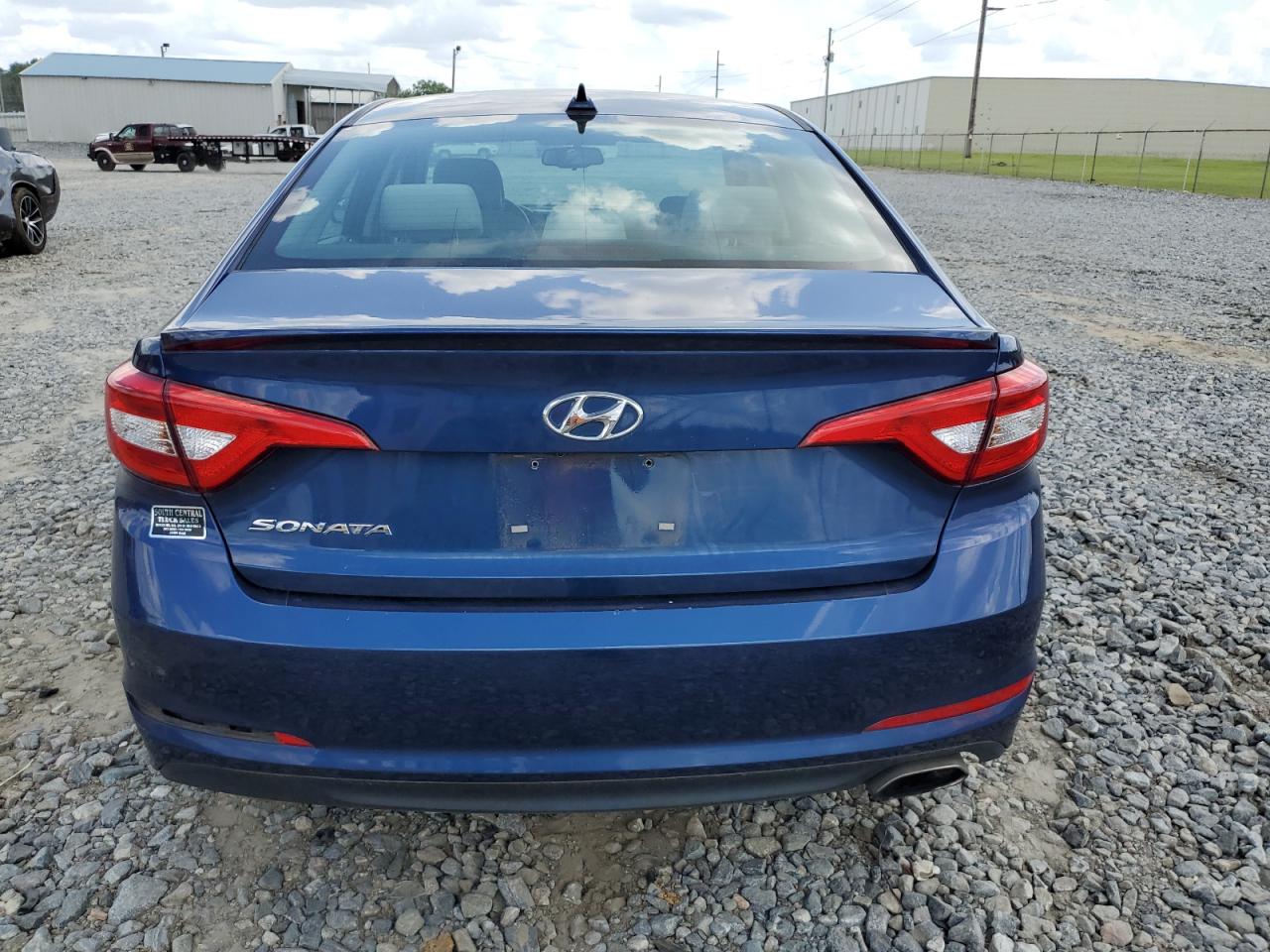 2015 Hyundai Sonata Se VIN: 5NPE24AF7FH171205 Lot: 57150154