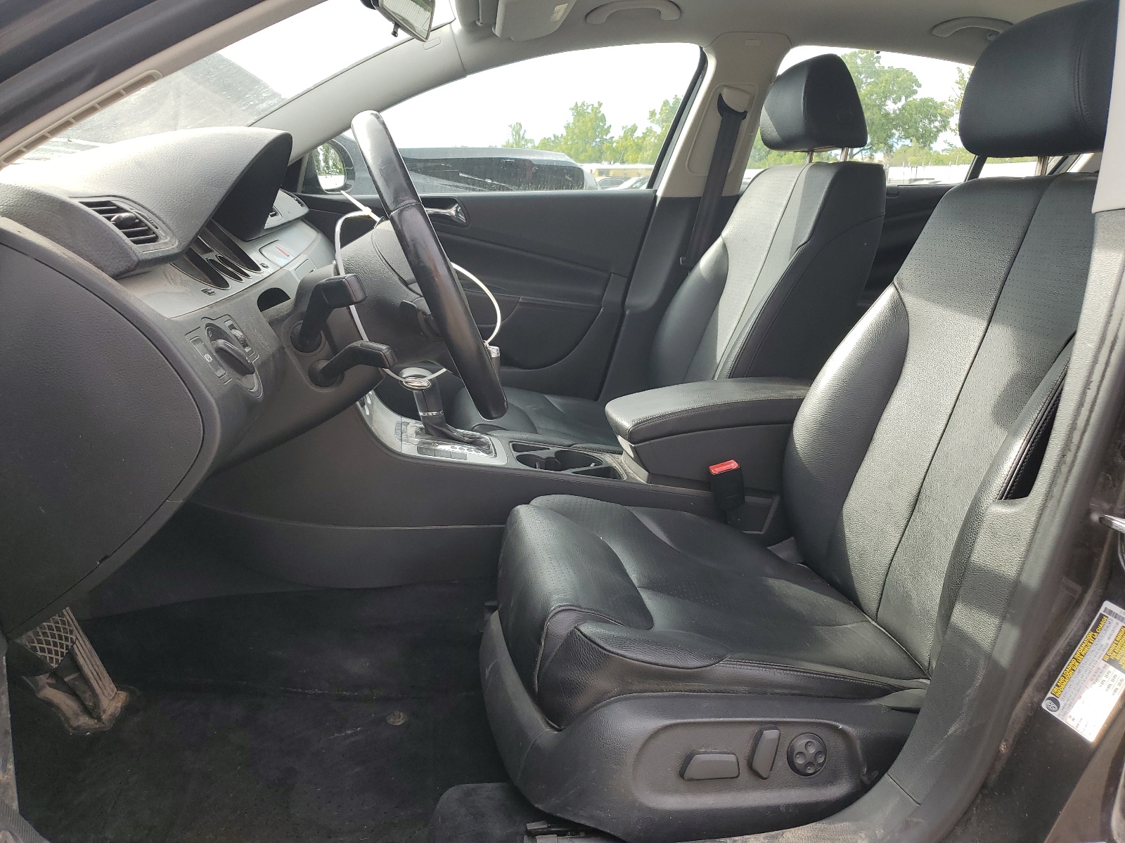 WVWAK73C28E084169 2008 Volkswagen Passat Komfort