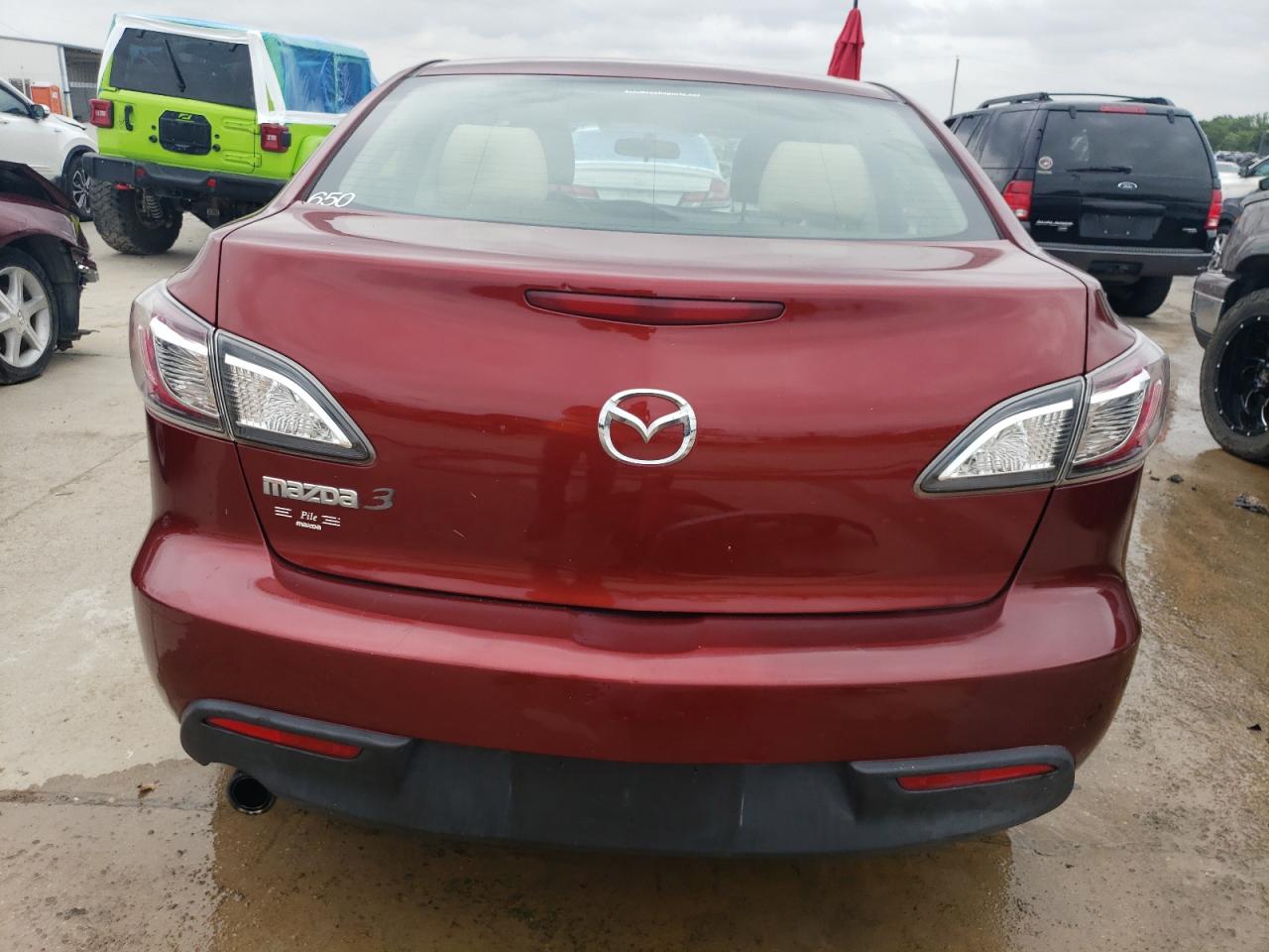 2011 Mazda 3 I VIN: JM1BL1VF0B1388394 Lot: 59730884