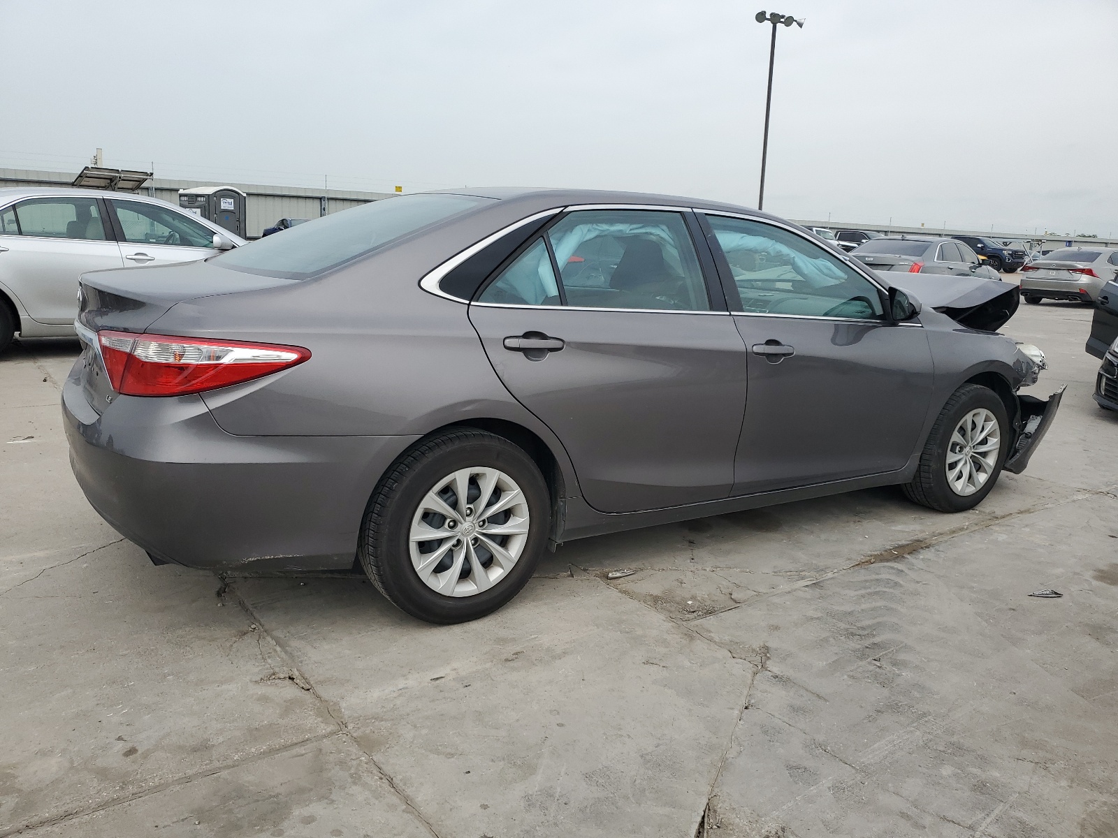 2017 Toyota Camry Le vin: 4T1BF1FKXHU274313