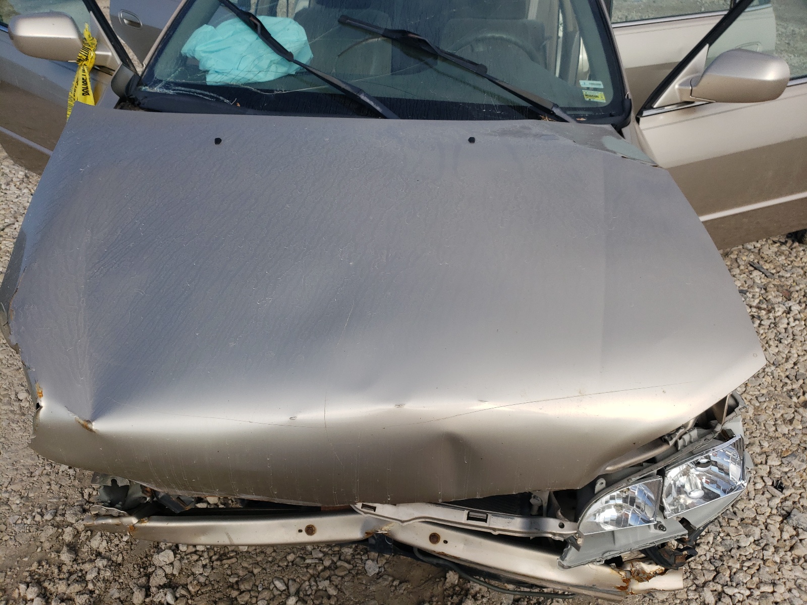 1HGCG5676YA097920 2000 Honda Accord Se