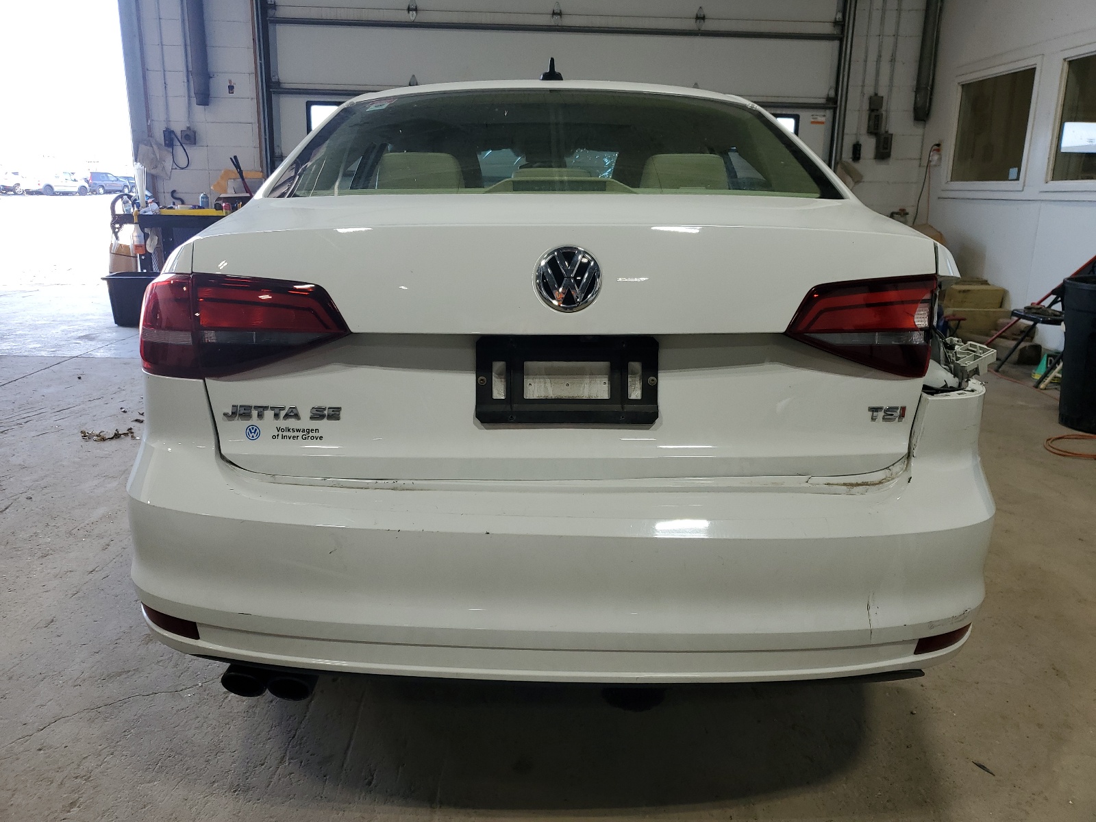 2018 Volkswagen Jetta Se vin: 3VWDB7AJ0JM256601