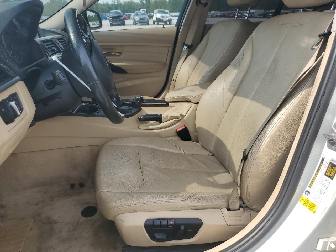 2013 BMW 320 I VIN: WBA3B1C50DK129903 Lot: 59527394