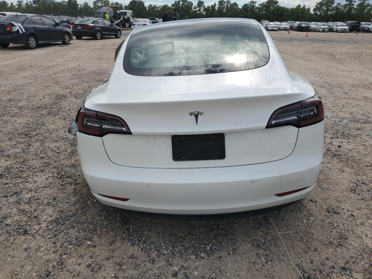 5YJ3E1EA0KF431917 2019 Tesla Model 3