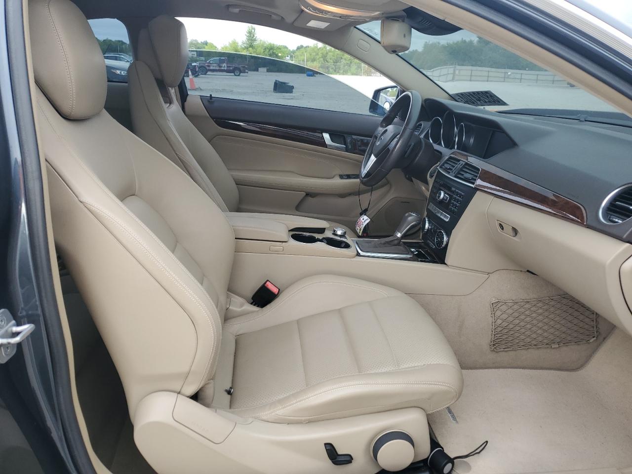 2013 Mercedes-Benz C 350 4Matic VIN: WDDGJ8JB3DG012205 Lot: 58234104