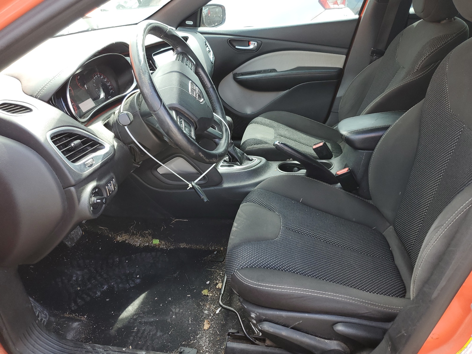 1C3CDFBB5FD391252 2015 Dodge Dart Sxt