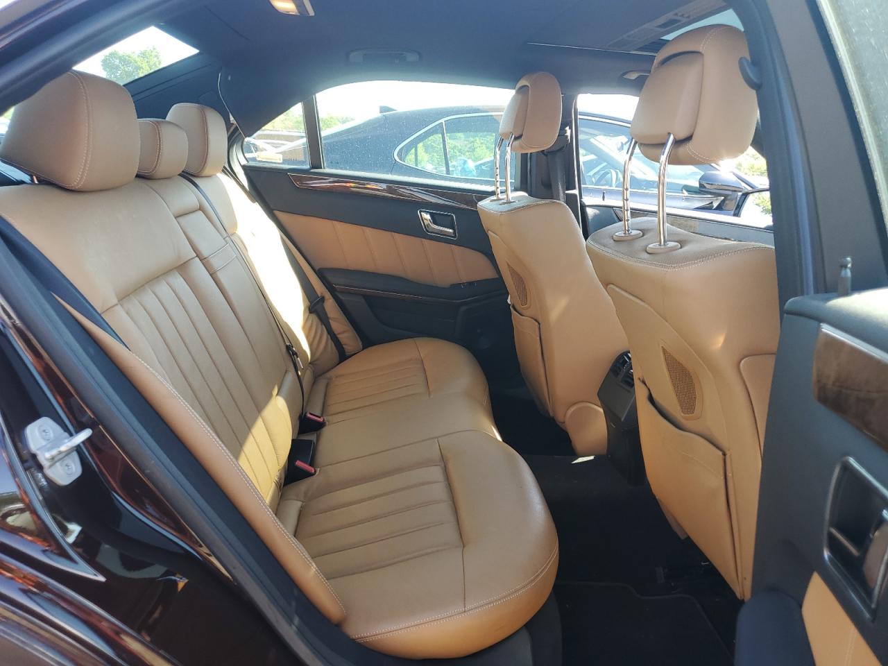 2011 Mercedes-Benz E 550 4Matic VIN: WDDHF9AB1BA382161 Lot: 57668714