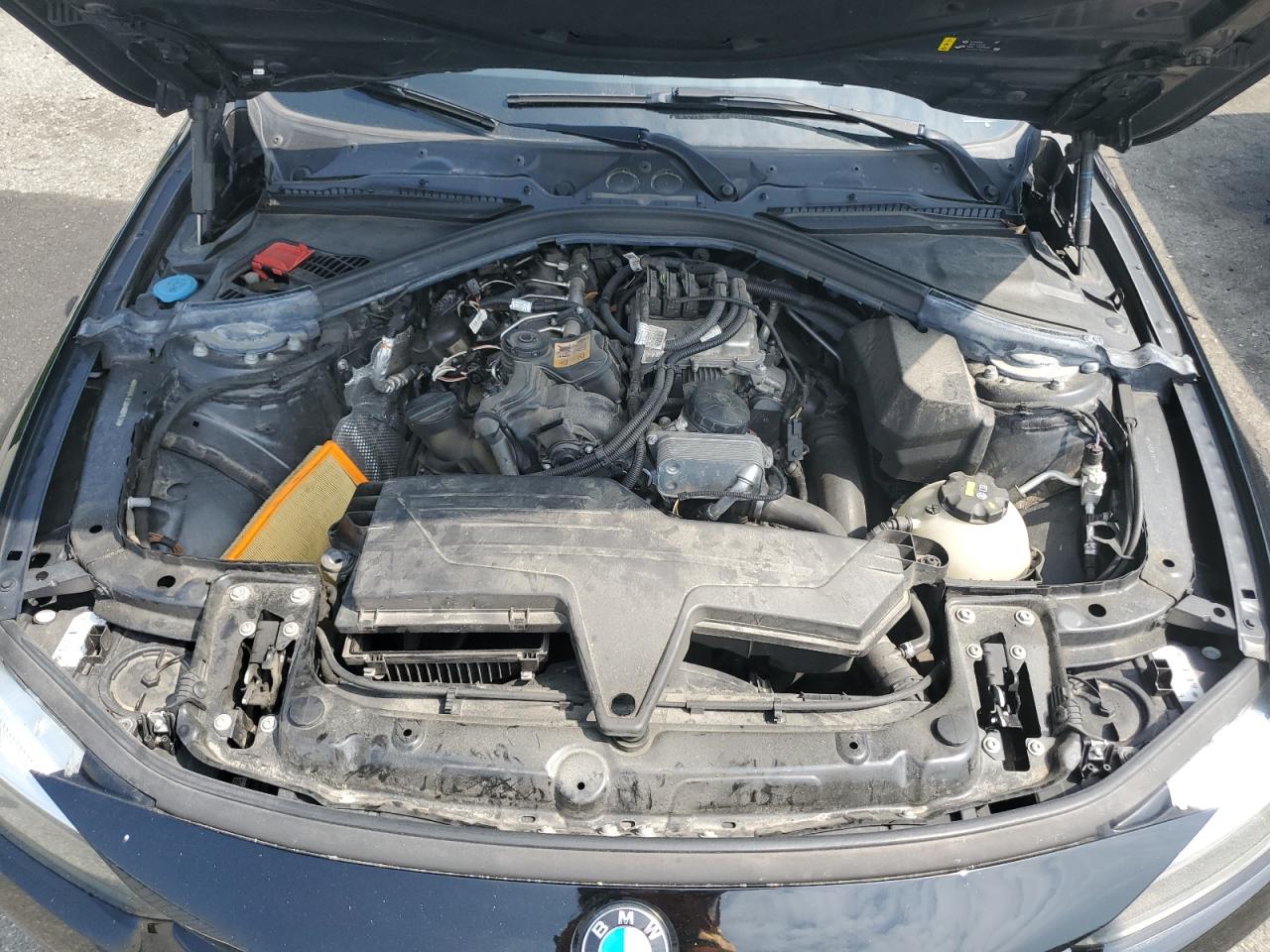 2017 BMW 320 Xi VIN: WBA8A3C58HK691512 Lot: 58888274