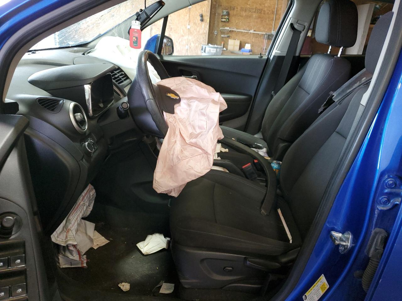 2015 Chevrolet Trax 1Lt VIN: KL7CJRSB7FB261715 Lot: 60383074