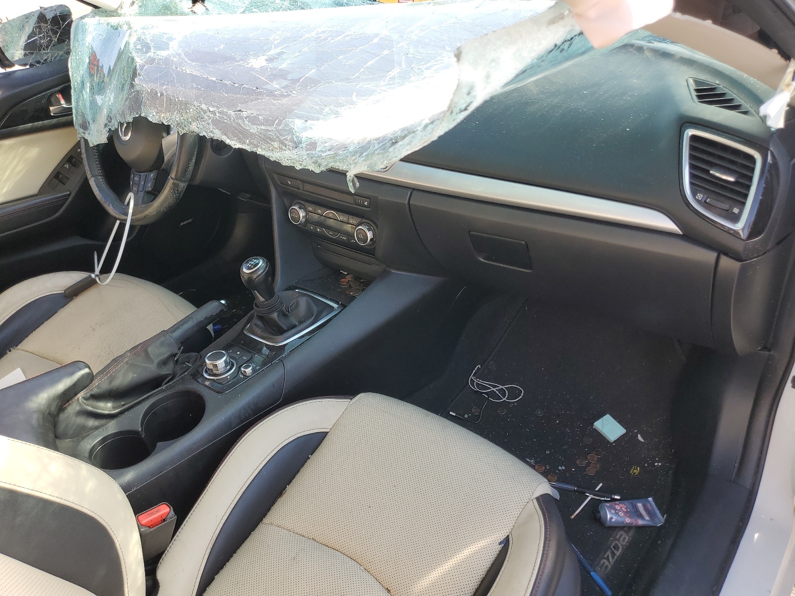 JM1BM1N36G1285121 2016 Mazda 3 Grand Touring