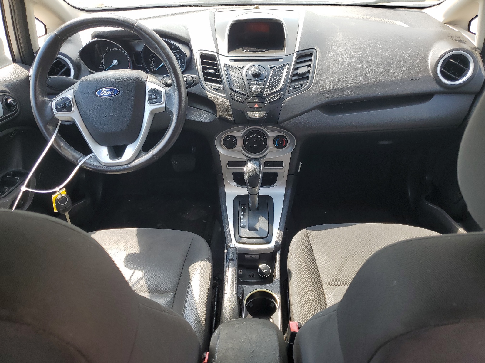 2014 Ford Fiesta Se vin: 3FADP4BJ7EM190450