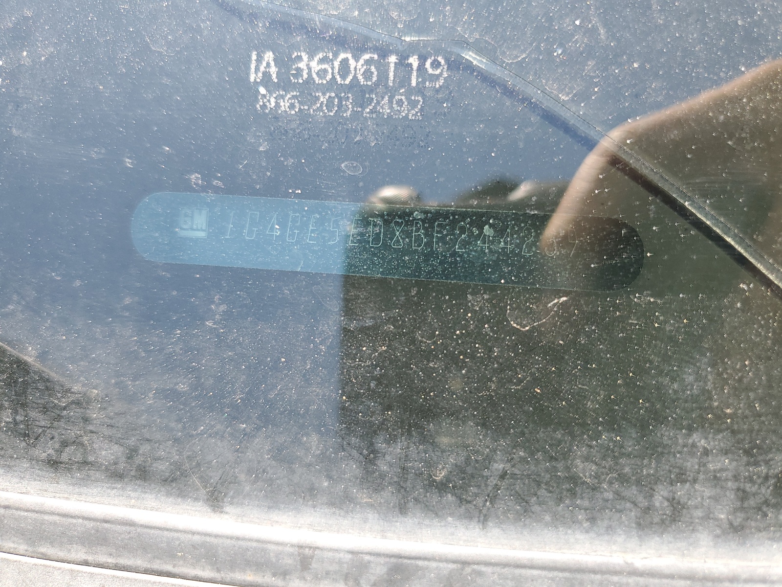 1G4GE5ED8BF244239 2011 Buick Lacrosse Cxs