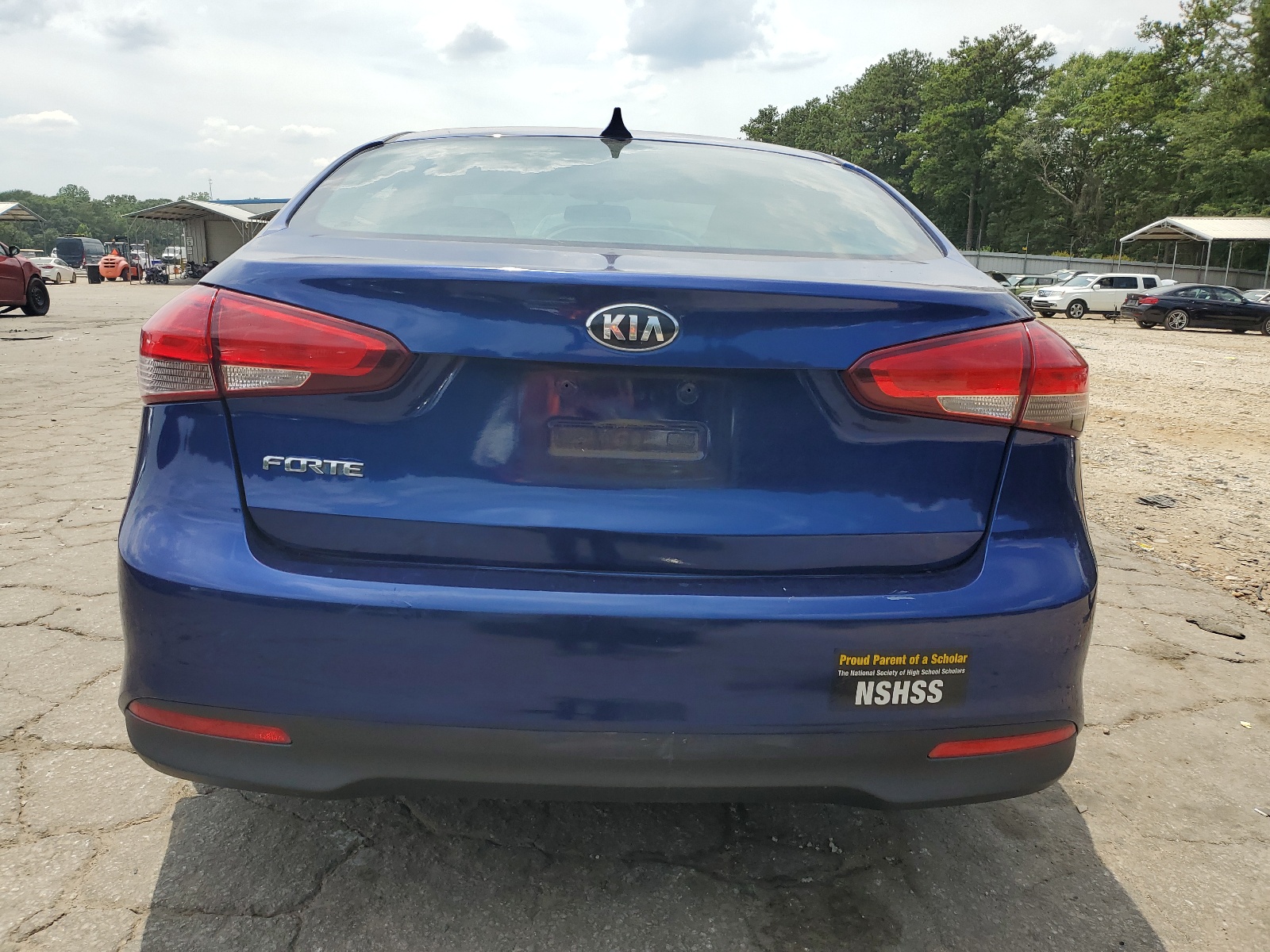 3KPFK4A74JE246422 2018 Kia Forte Lx