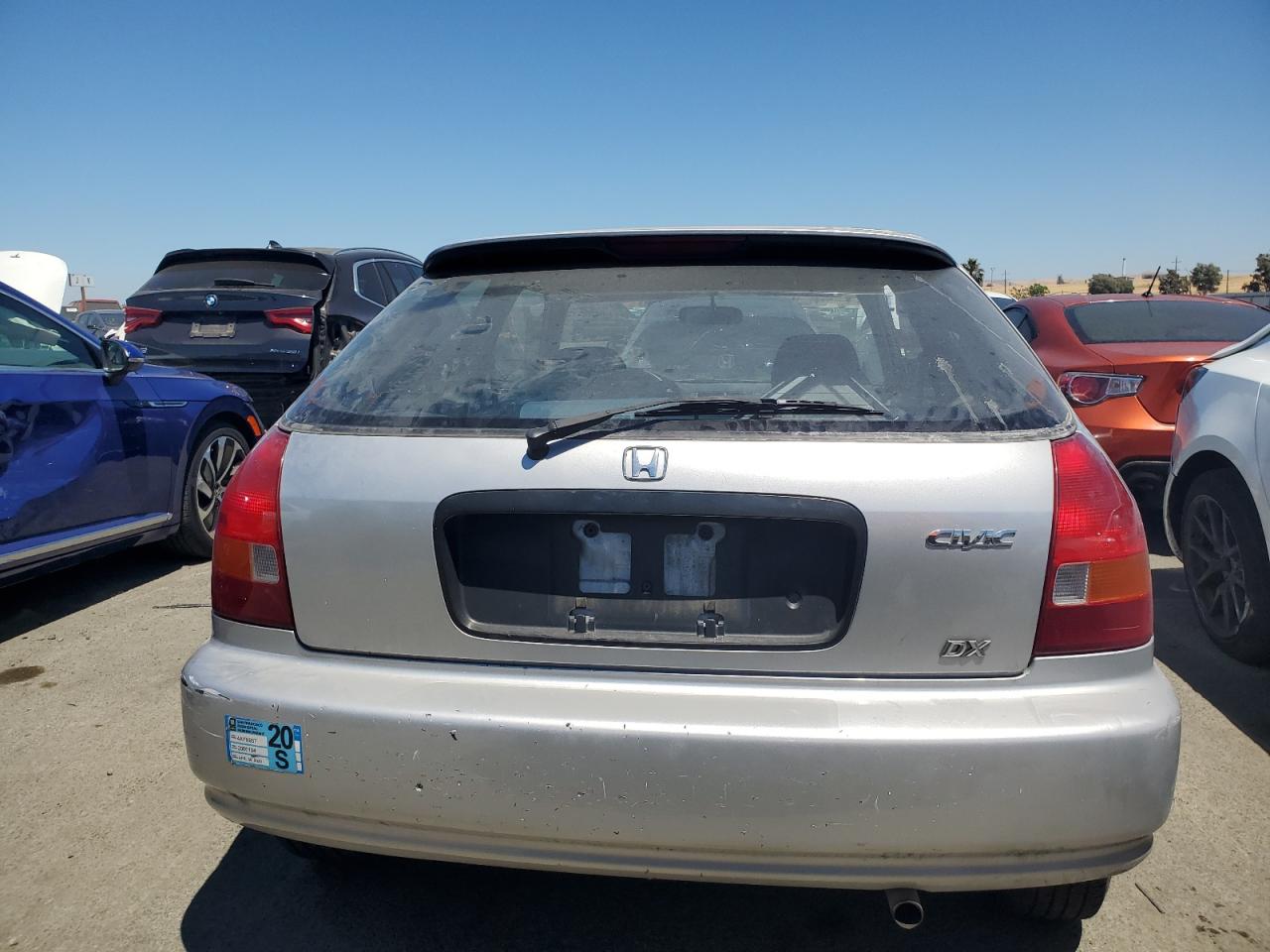 1998 Honda Civic Dx VIN: 2HGEJ6446WH113542 Lot: 60261454