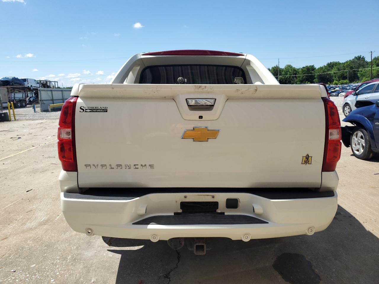 2012 Chevrolet Avalanche Ltz VIN: 3GNTKGE70CG227119 Lot: 56949284