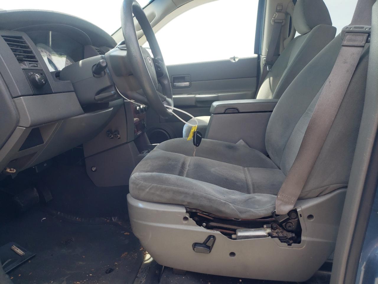 2005 Dodge Durango Slt VIN: 1D4HD48D25F555898 Lot: 57336294