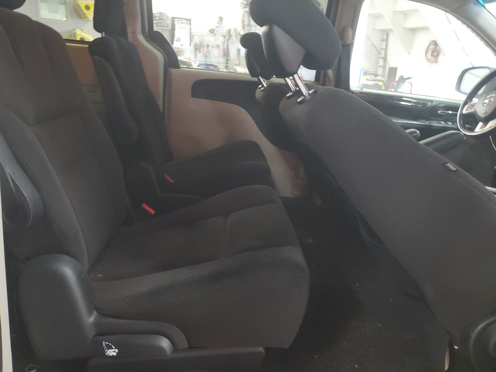 2C4RDGCG1ER304867 2014 Dodge Grand Caravan Sxt