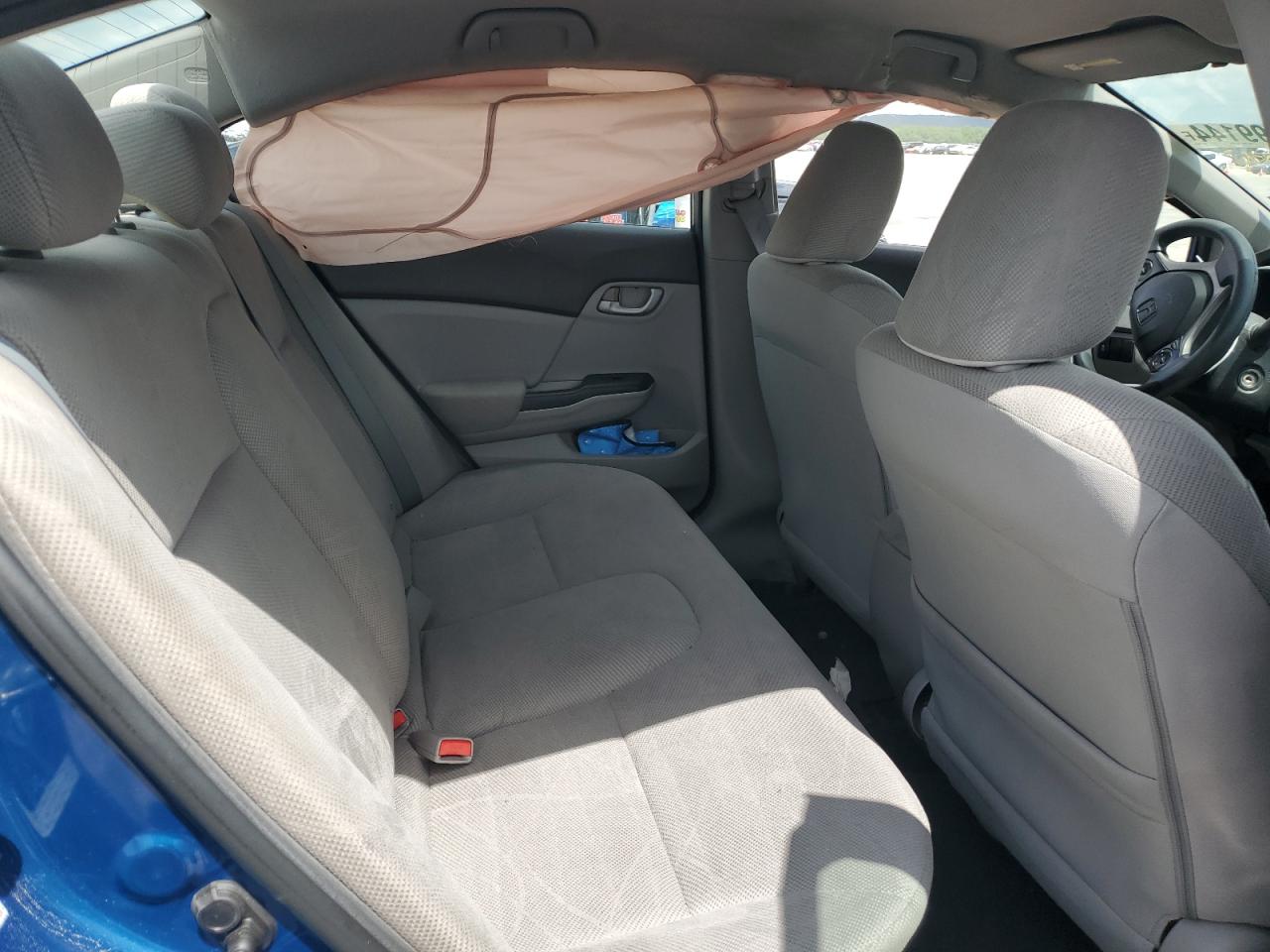 2012 Honda Civic - Image 10
