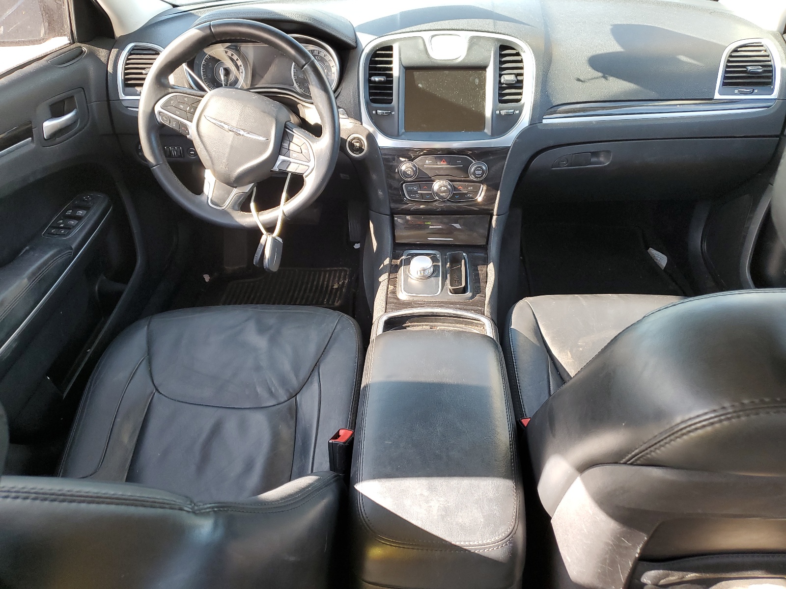 2C3CCAAG0FH931774 2015 Chrysler 300 Limited