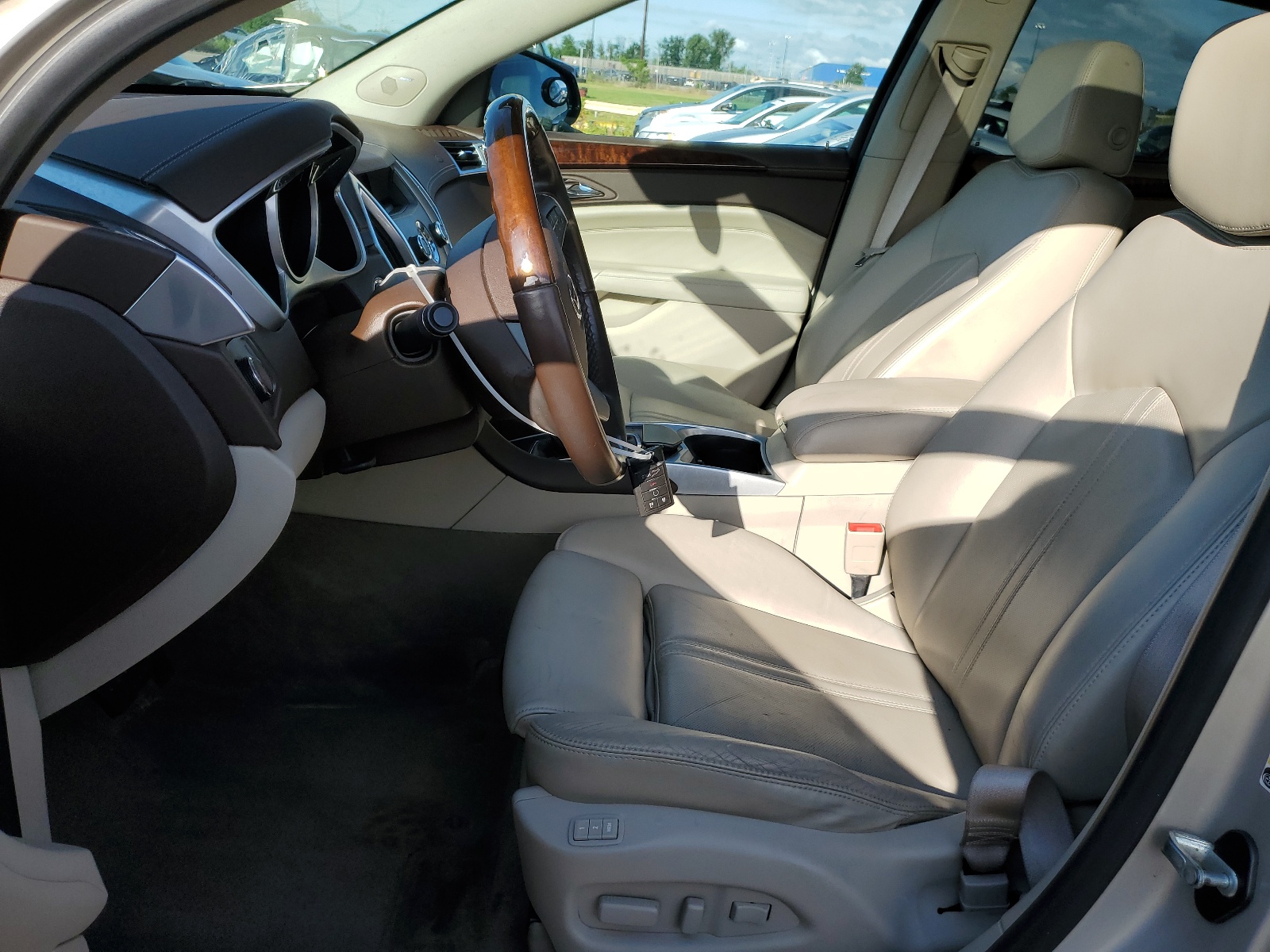 3GYFNBEY2AS652077 2010 Cadillac Srx Performance Collection