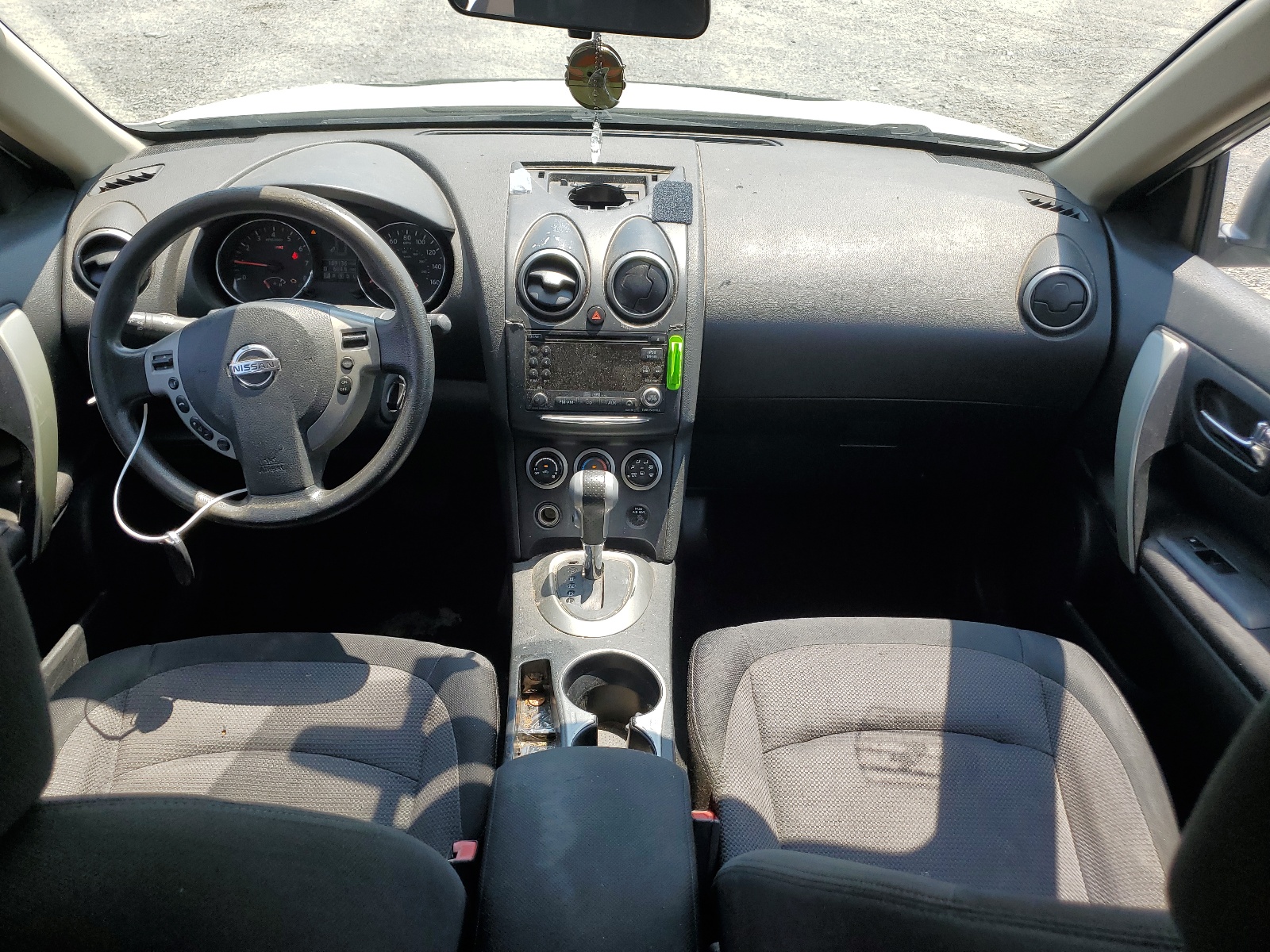 JN8AS5MT5BW170195 2011 Nissan Rogue S