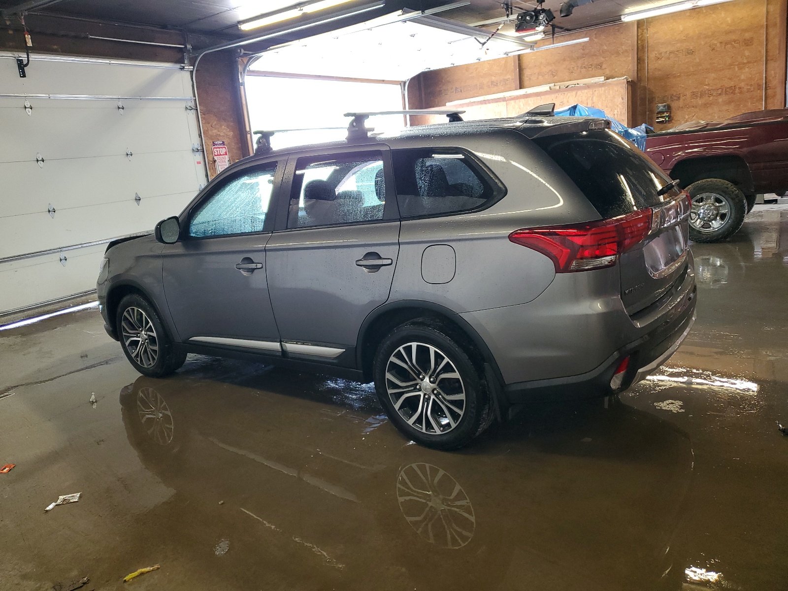 2018 Mitsubishi Outlander Se vin: JA4AZ3A31JJ006304