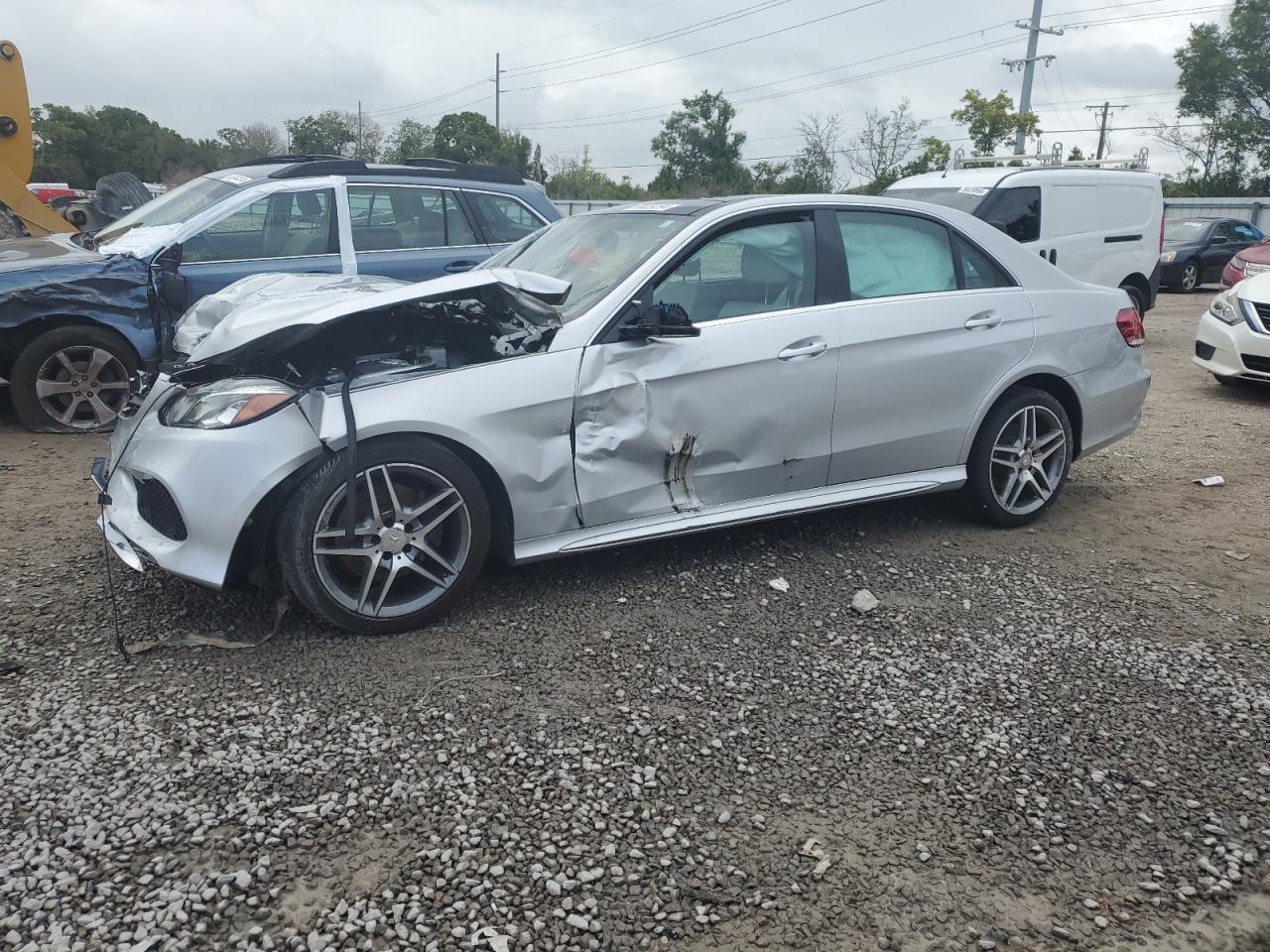 2014 MERCEDES-BENZ E-CLASS