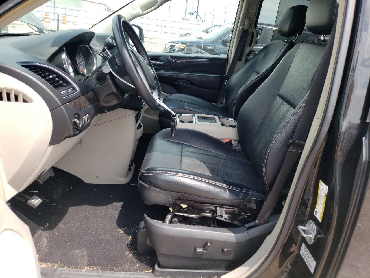 2015 Chrysler Town & Country Touring L VIN: 2C4RC1CG4FR583720 Lot: 59708324