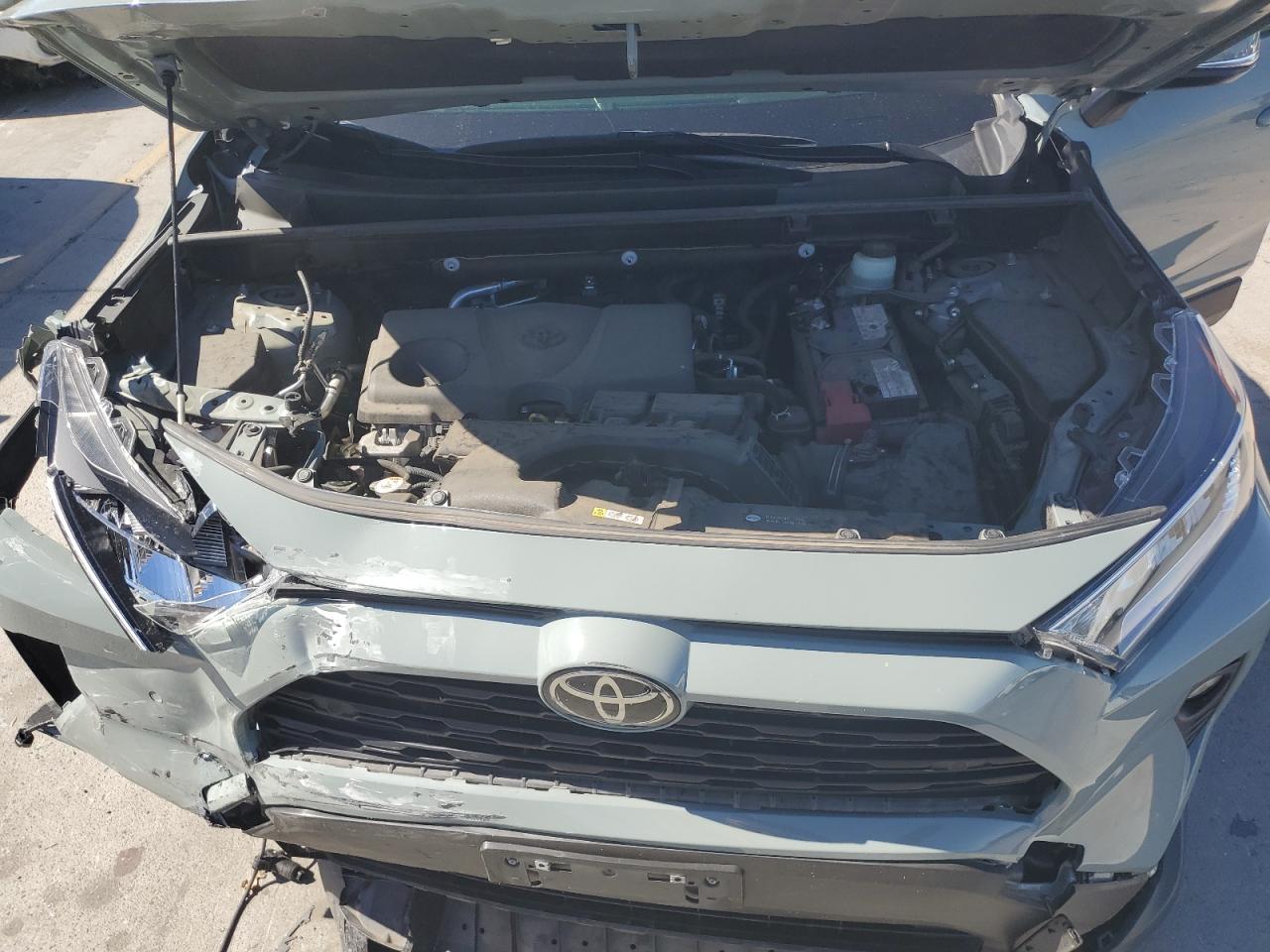 2021 Toyota Rav4 Xle Premium VIN: JTMA1RFVXMD084612 Lot: 60940294