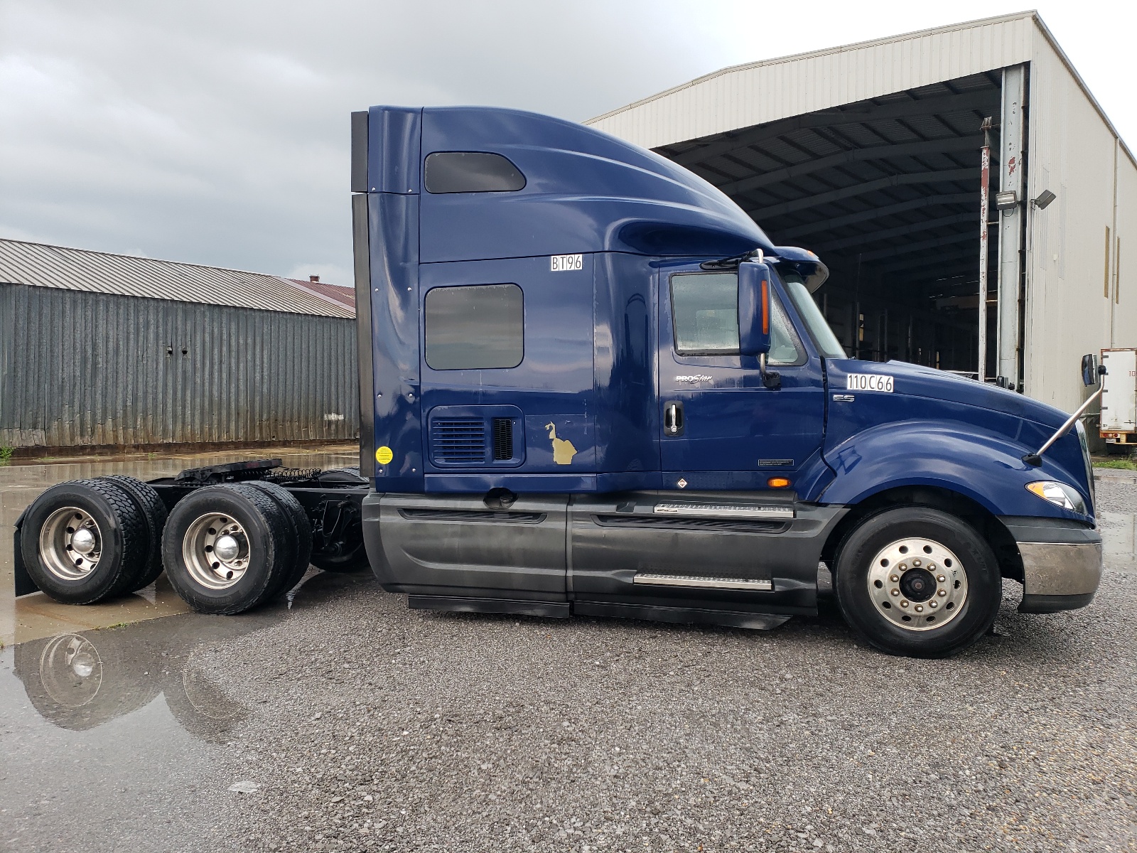 3HSDJAPR6HN691294 2017 International Prostar