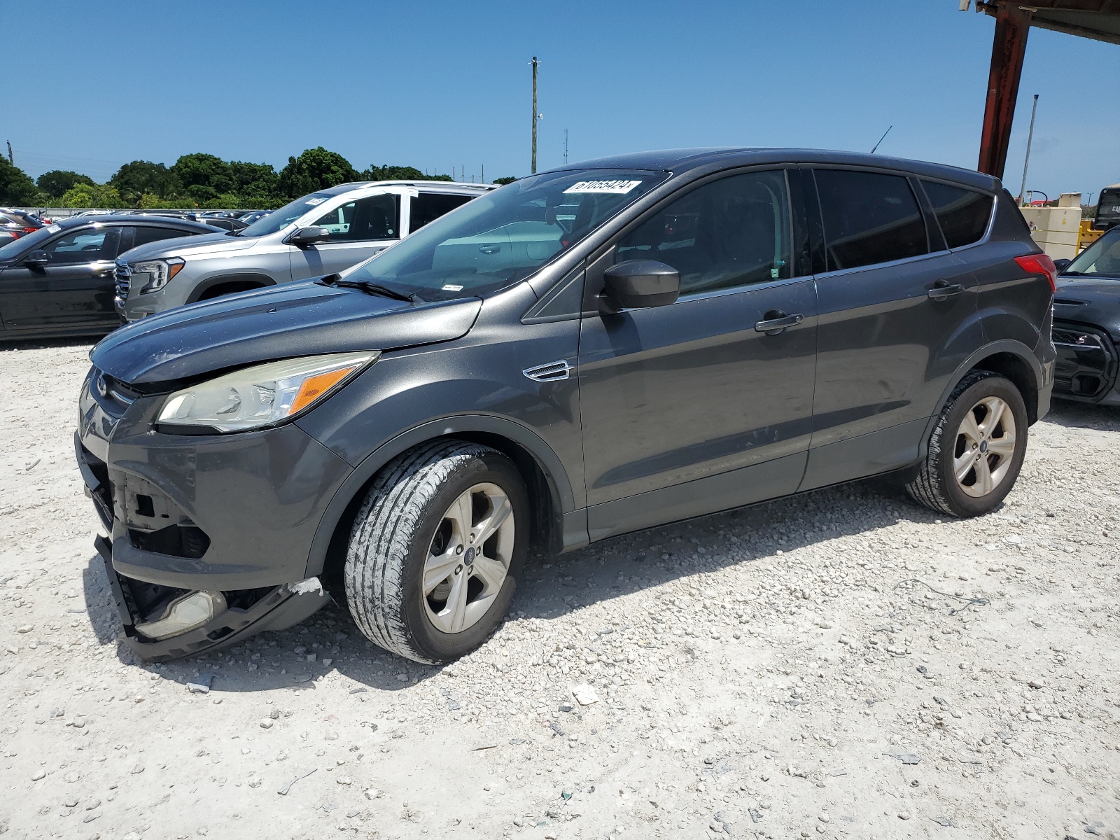 1FMCU0G99FUB25033 2015 Ford Escape Se