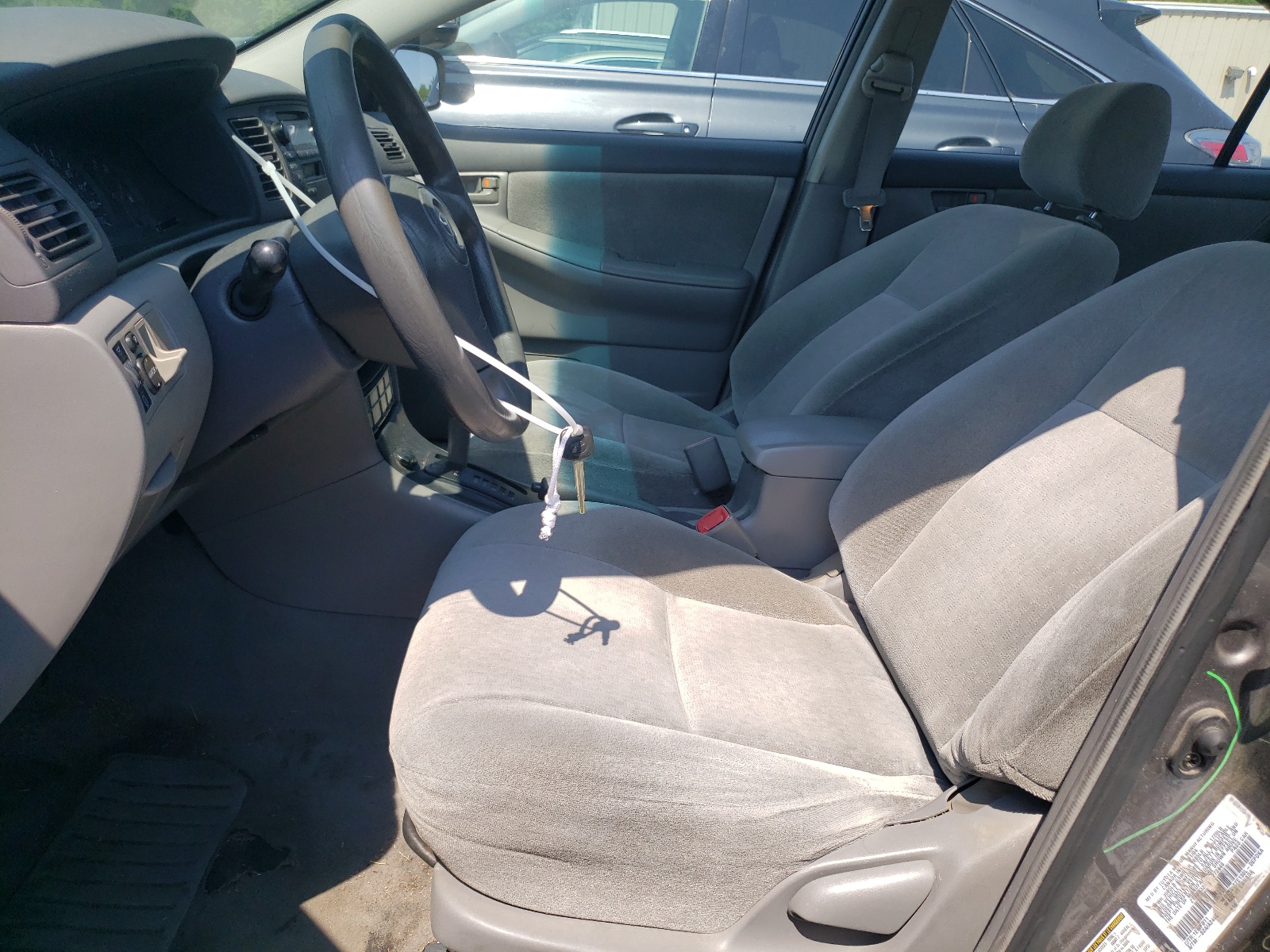 2T1BR32EX4C272446 2004 Toyota Corolla Ce