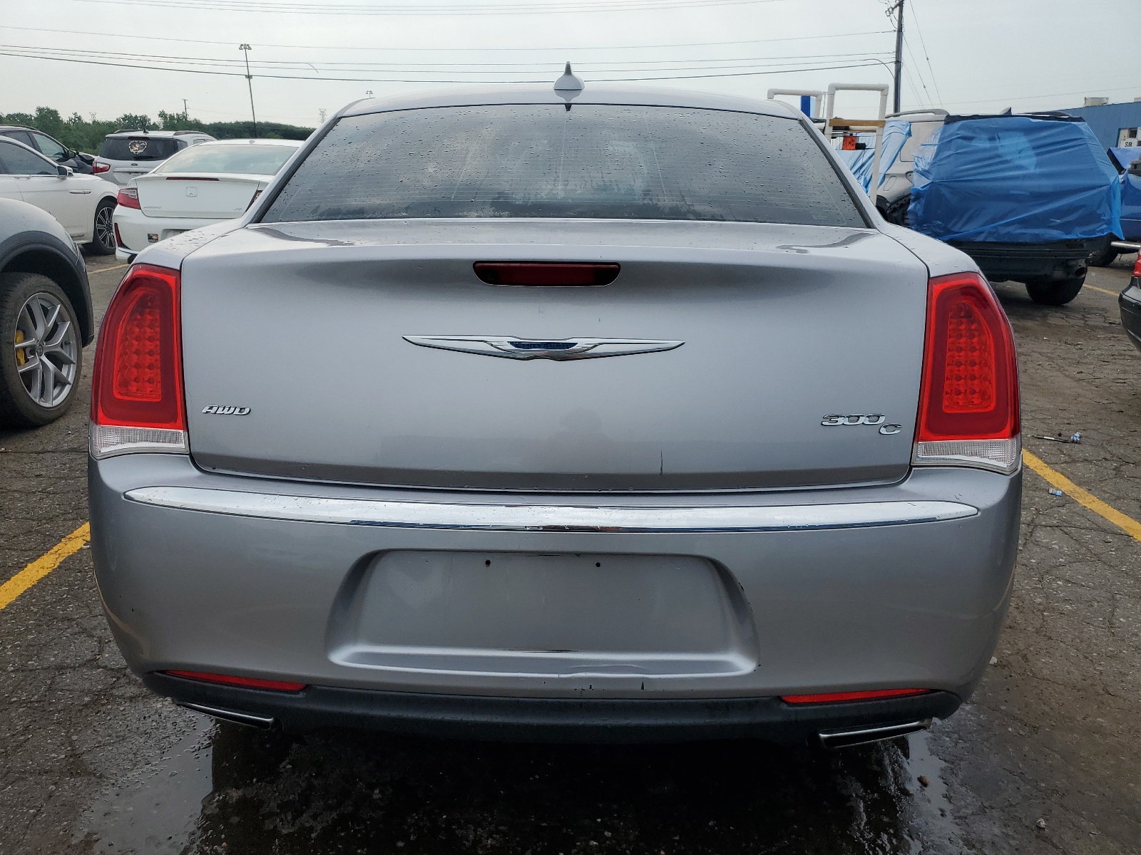 2C3CCAKG3FH899627 2015 Chrysler 300C